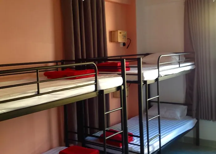 Dormitory Room Mixed